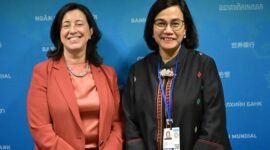 Menkeu Sri Mulyani Indrawati mengadakan pertemuan bersama Manuela Ferro, Vice President EAP (East Asia and Pacific) dari World Bank Group. (Facebook.com/Sri Mulyani Indrawati)