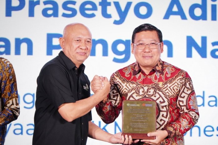 Menteri Koperasi dan UKM (Menkop UKM) Teten Masduki dan Kepala Badan Pangan Nasional (Bapanas) Arief Prasetyo Adi. (Dok. Tim Komunikasi Bapanas)