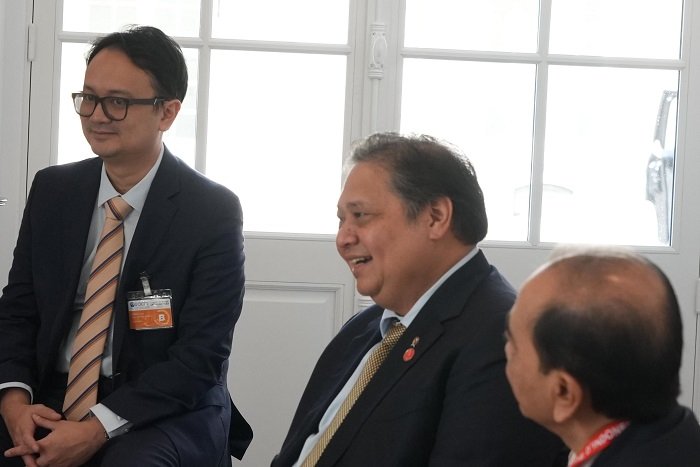 Menteri Koordinator Bidang Perekonomian Airlangga Hartarto bertemu dengan delegasi Belanda yang dipimpin oleh Wakil Perdana Menteri Belanda Karien Van Gennip. (Dok. Ekon.go.id)