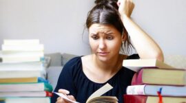 Stres kronis membuat sel mata menua sebelum waktunya. (Pexels/silviarita)