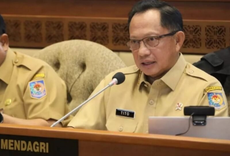 Menteri Dalam Negeri Muhammad Tito Karnavian. (Instagram.com/@titokarnavian)