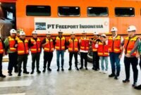 Lewat tailing Freeport, Owner PT Jhonlin Group membangun jalan demi wujudkan program ketahanan oangan 1 juta hektare sawah di Merauke (Dok. Jhonlin Group)