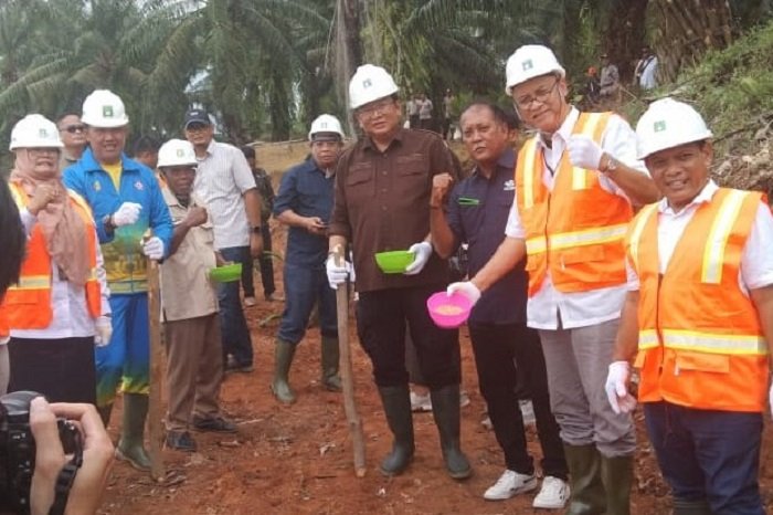 Acara Tasyakuran Tanam Perdana Serentak Program PSR dan Padi Gogo di Kecamatan Laut Tador Kabupaten Batubara, Sumatera Utara (Sumut). (Dok. Paya Pinang Group)