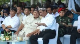 Presiden RI Prabowo Subianto dan Menteri Pertanian Andi Amran Sulaiman. (Dok. ditjenpkh.pertanian.go.id)