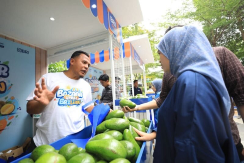 Klaster Usaha binaan BRI dari Desa Baran Gembongan, Semarang, saat mengikuti Bazaar Klasterku Hidupku di Taman BRI pada 15 November 2024 lalu. (Dok. BRI)