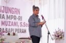 Dialog Ketua MPR RI Ahmad Muzani bersama para peternak sapi perah saat kunjungan ke Desa Pesanggrahan, Kota Batu, Jawa Timur, Kamis (21/11/2024).(Dok. Tim Media Ahmad Muzani)